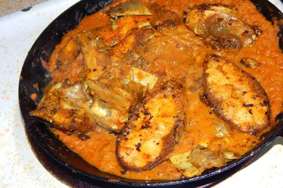 EGG CURRY – 120/220