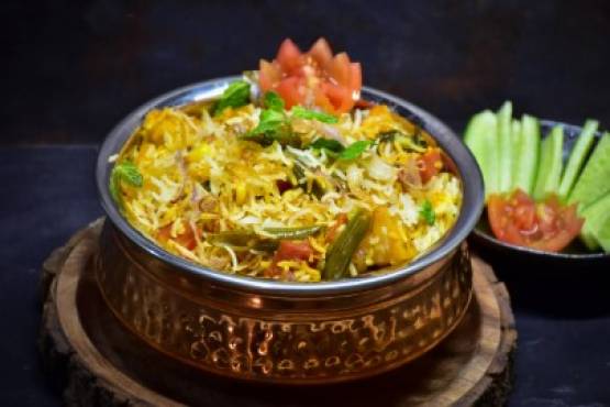 VEG. HYDERABADI BIRYANI 